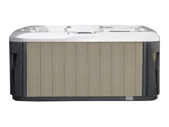 Habillage de spa effet bois